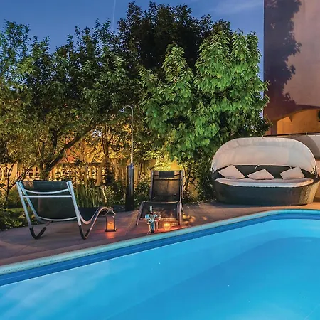 Augusta Senoe V Vodice