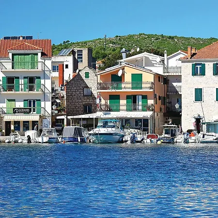 Augusta Senoe V * Vodice