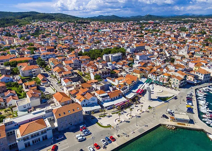 Augusta Senoe V דירה